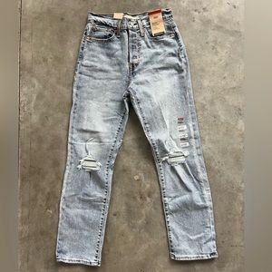 Levi’s Wedgie Straight Jeans